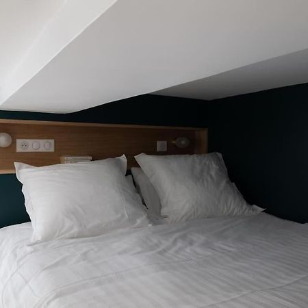 Bel Appartement D'Architecte Au Coeur De Paris Exteriör bild